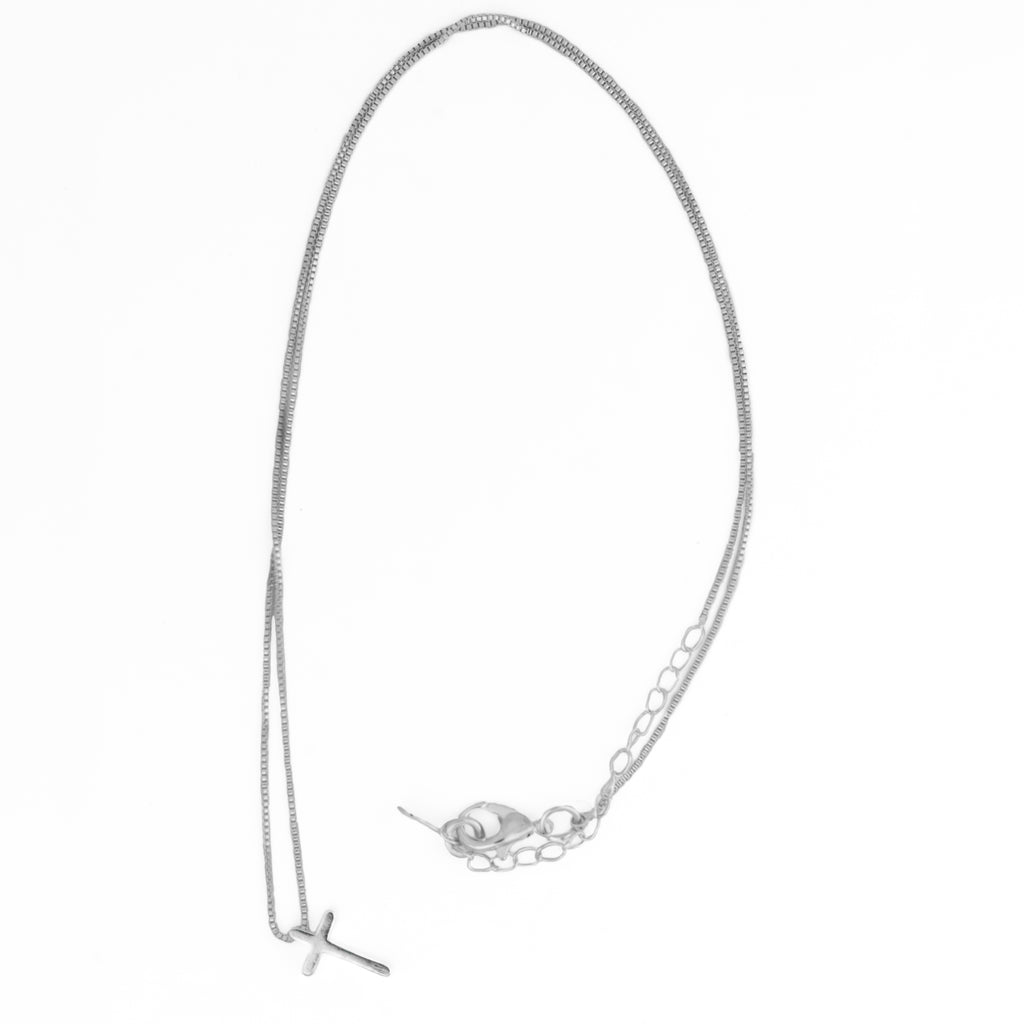 Collar Cruz Clásica