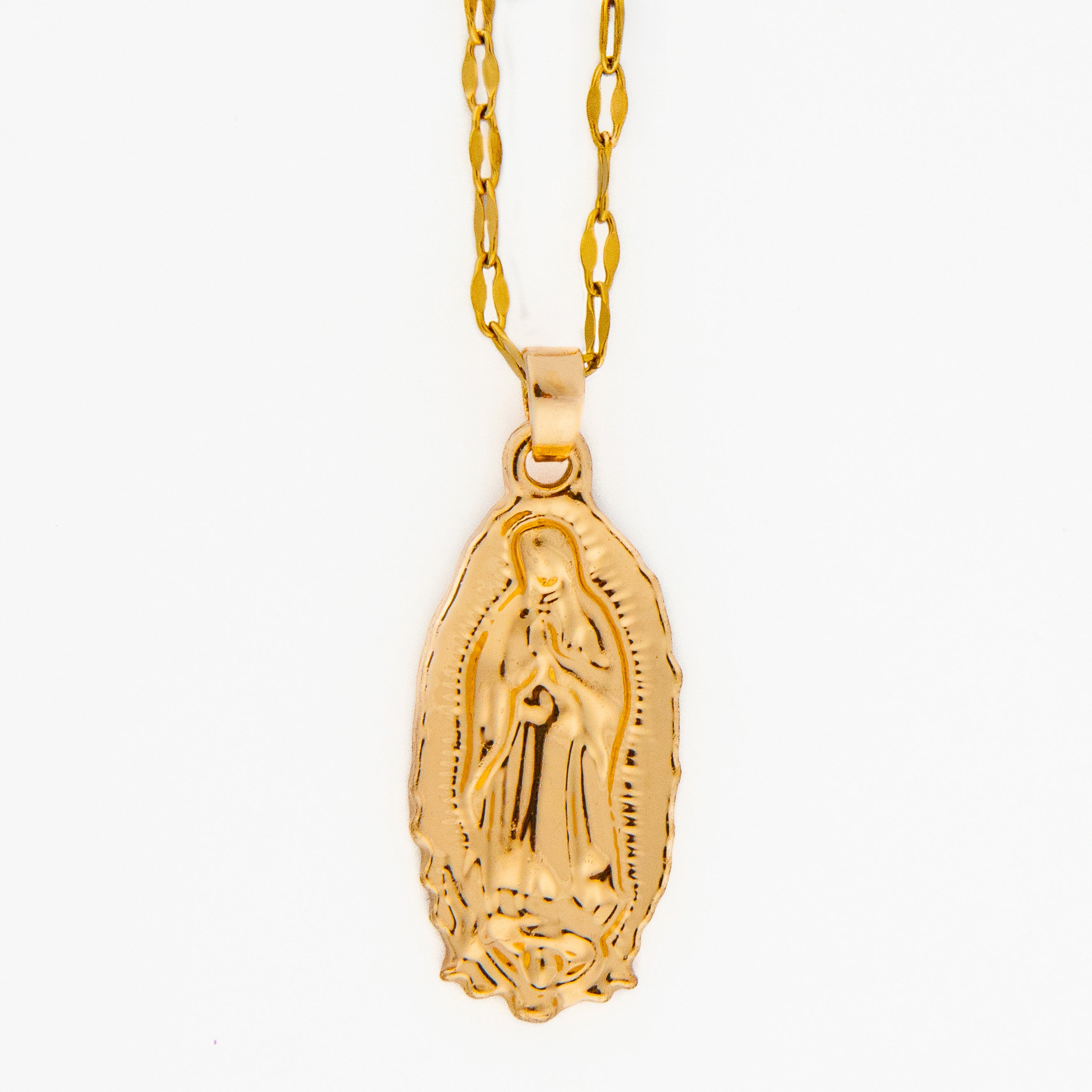 Collar Virgen de Guadalupe Chapado