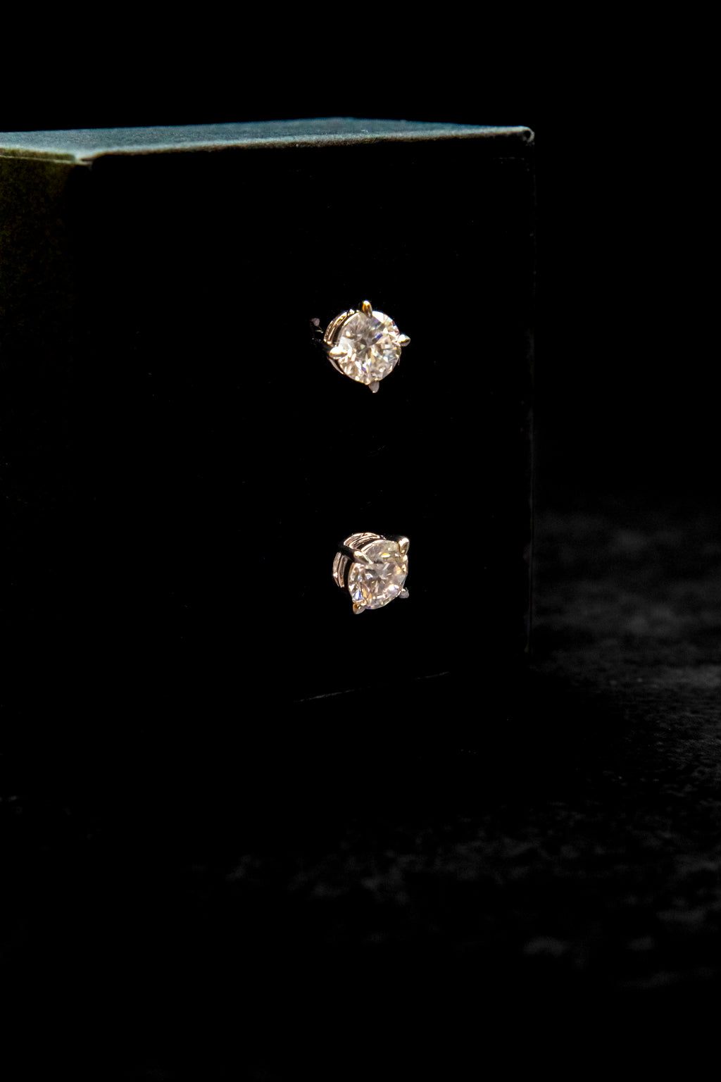 Aretes moissanita 6 mm