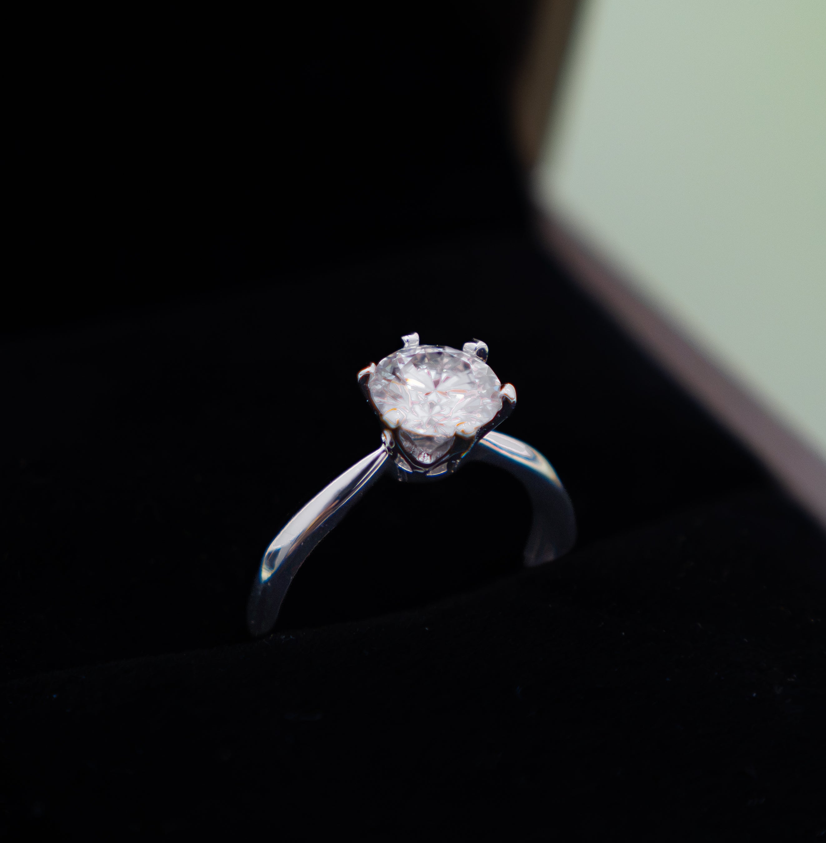 Anillo solitario plata moissanita