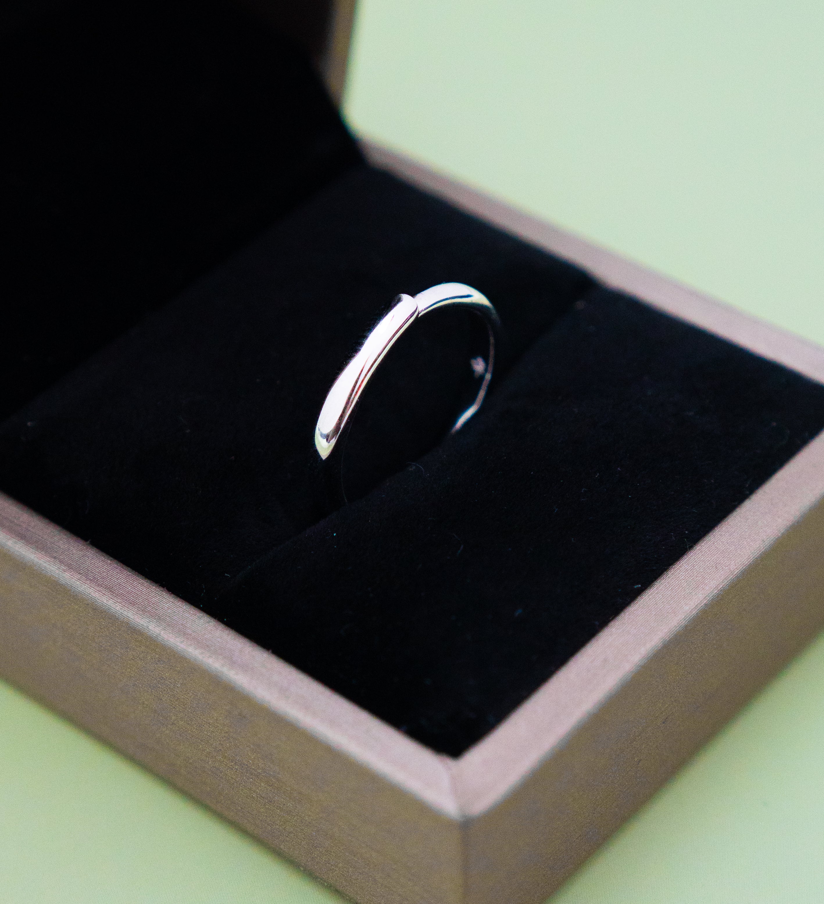 Anillo plateado ajustable