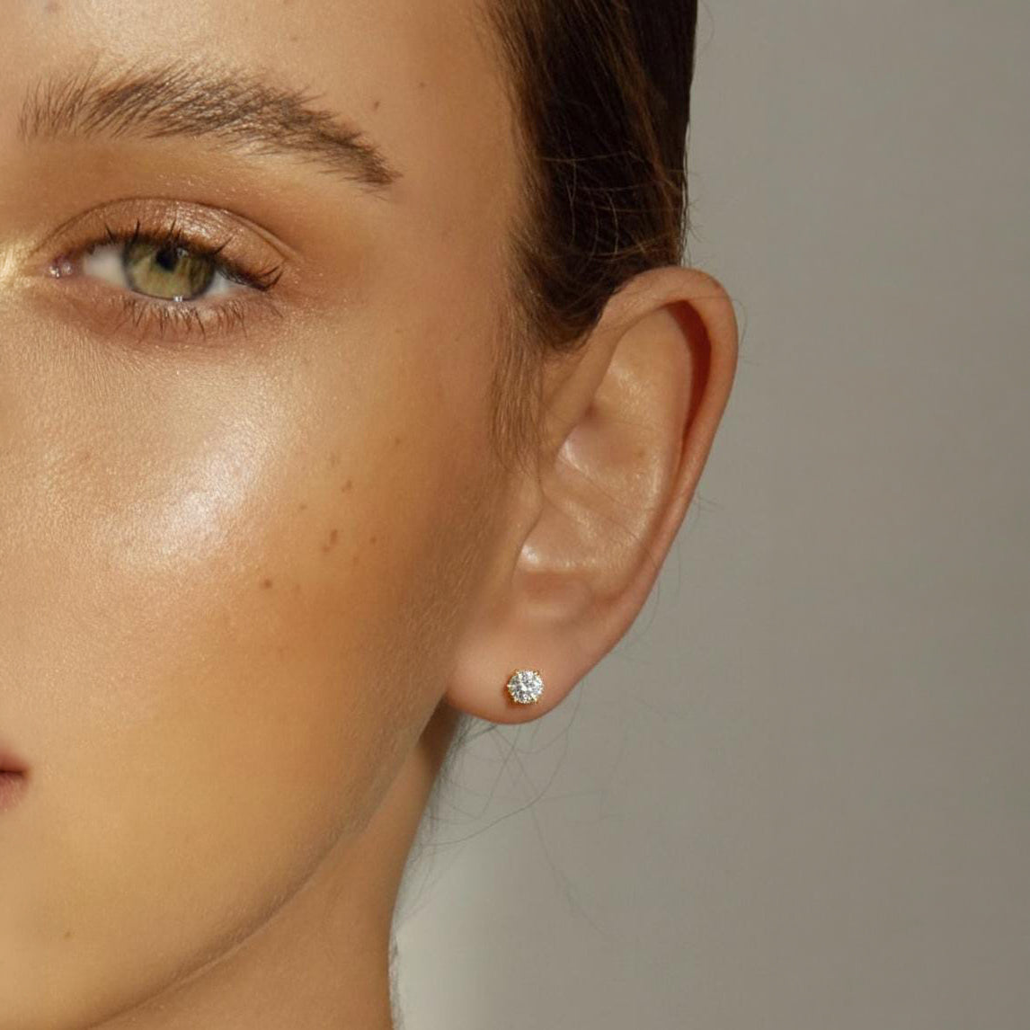 Aretes Stud Redondo 1.0 ct