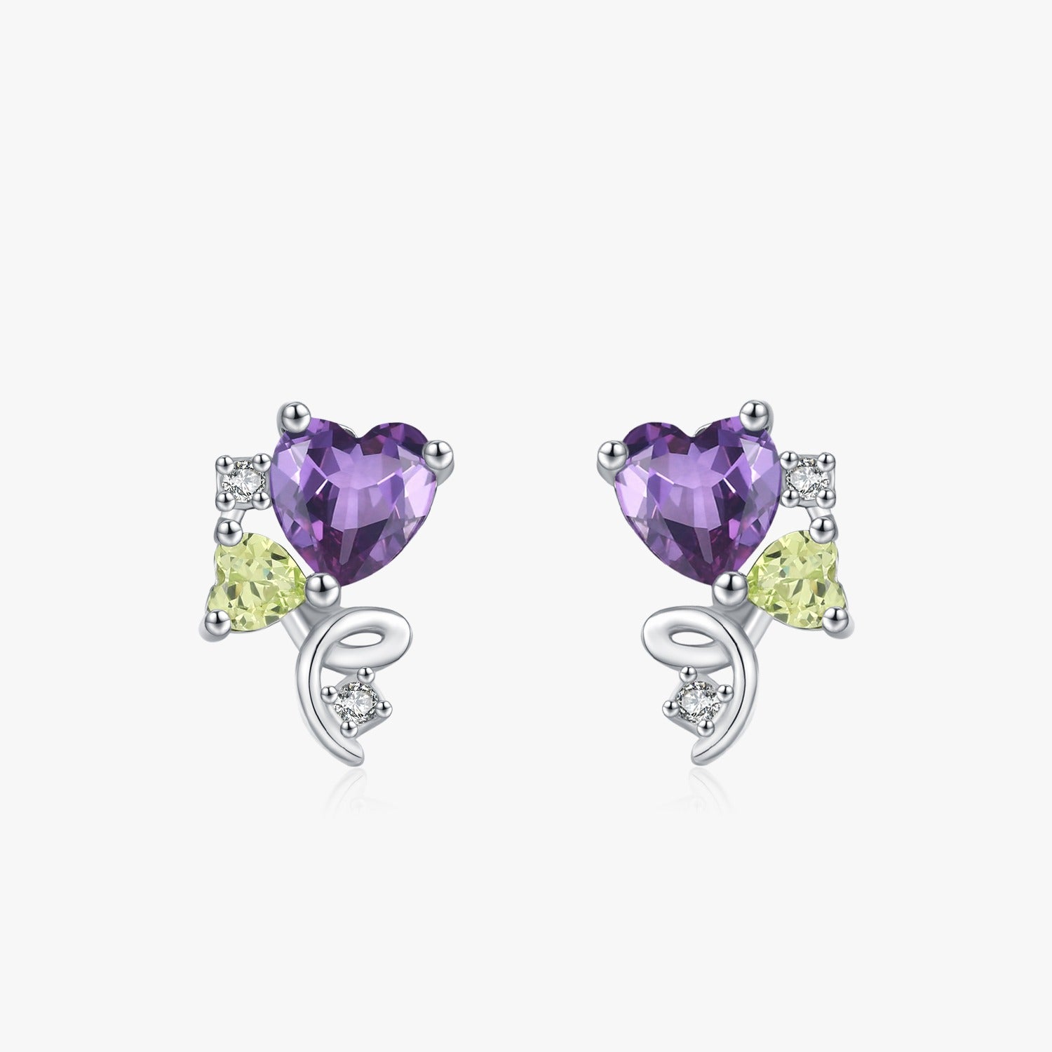 Aretes Corazón Violeta