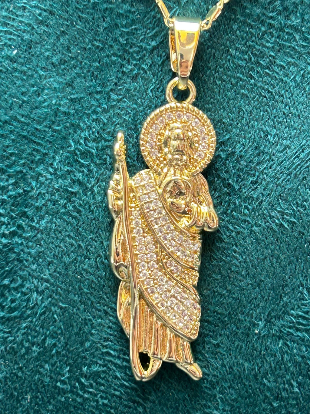 Cadena con dije San Judas Tadeo