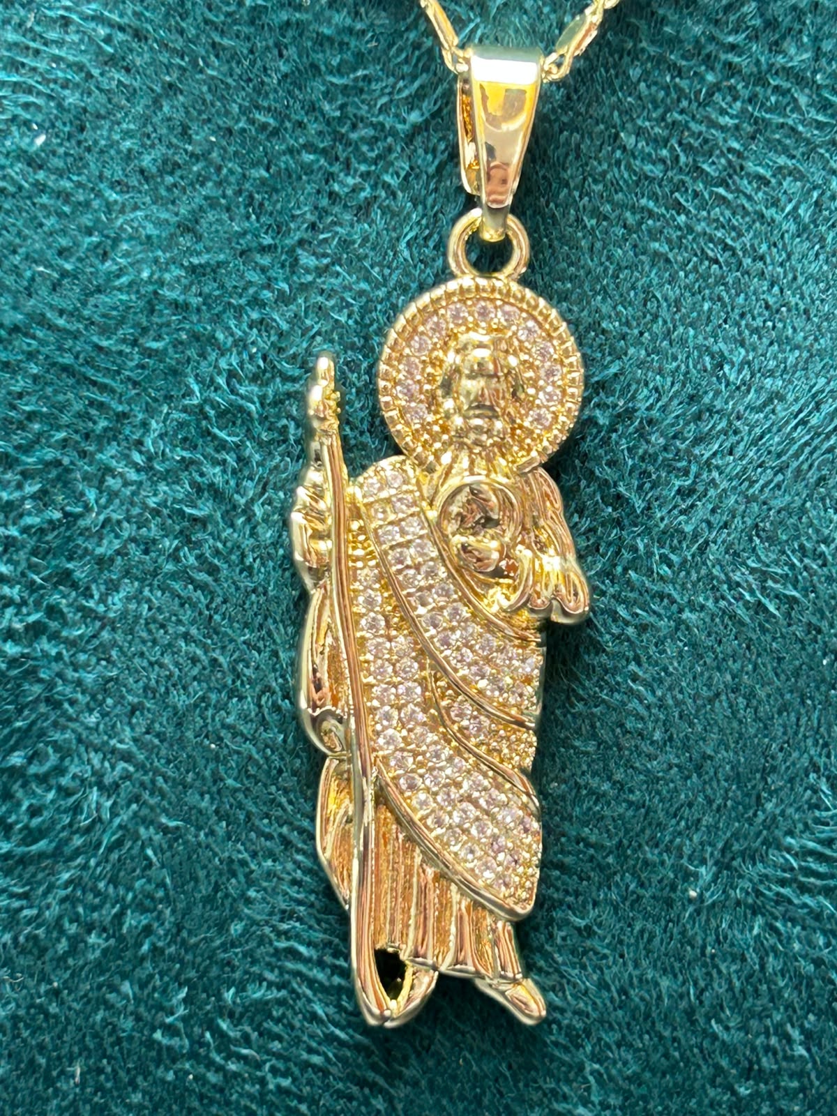 Cadena con dije San Judas Tadeo