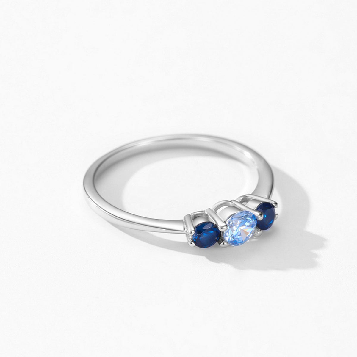 Anillo tricolor · Anillo de Plata 925 con Tres Zirconias
