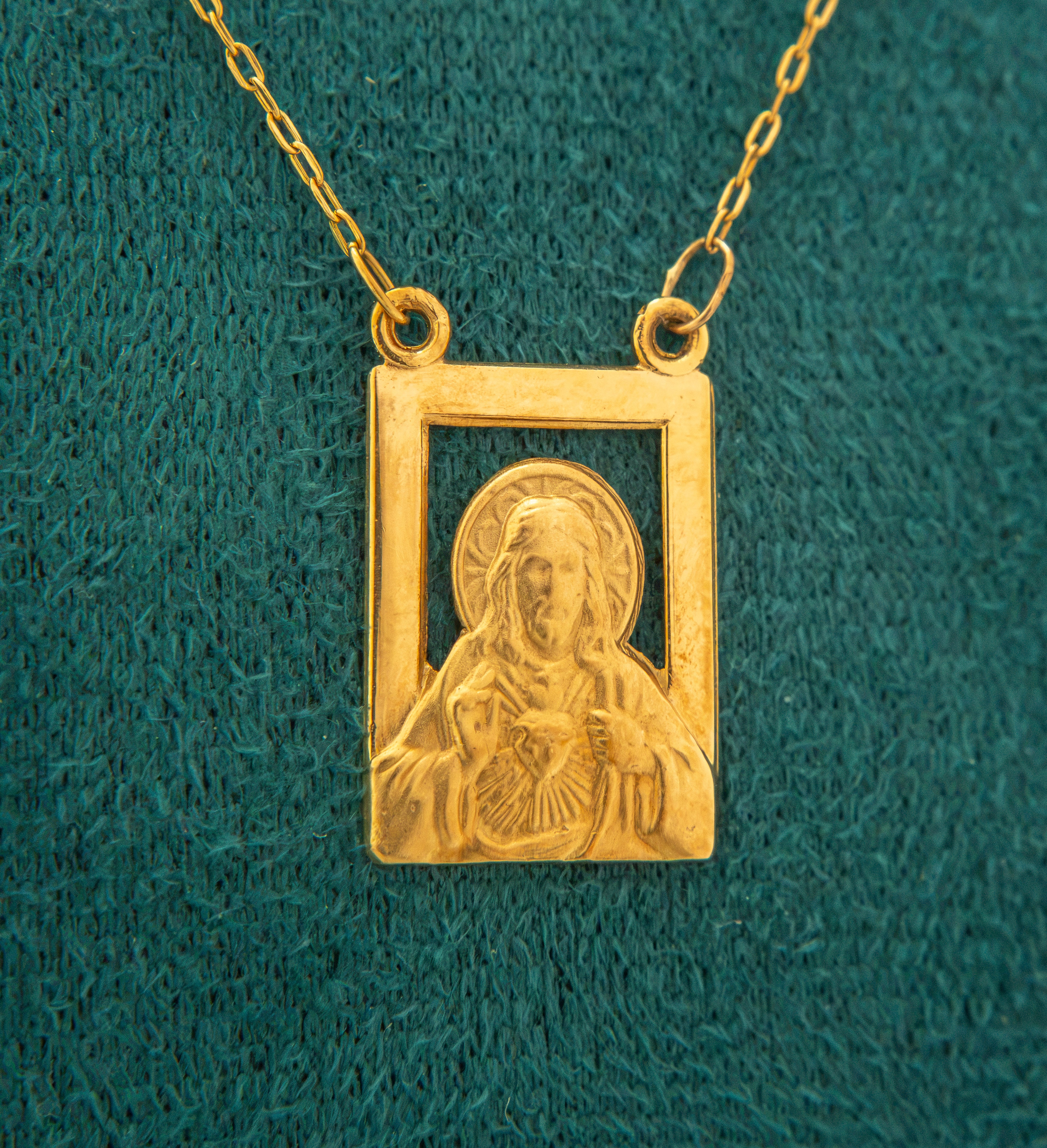 Escapulario en Oro