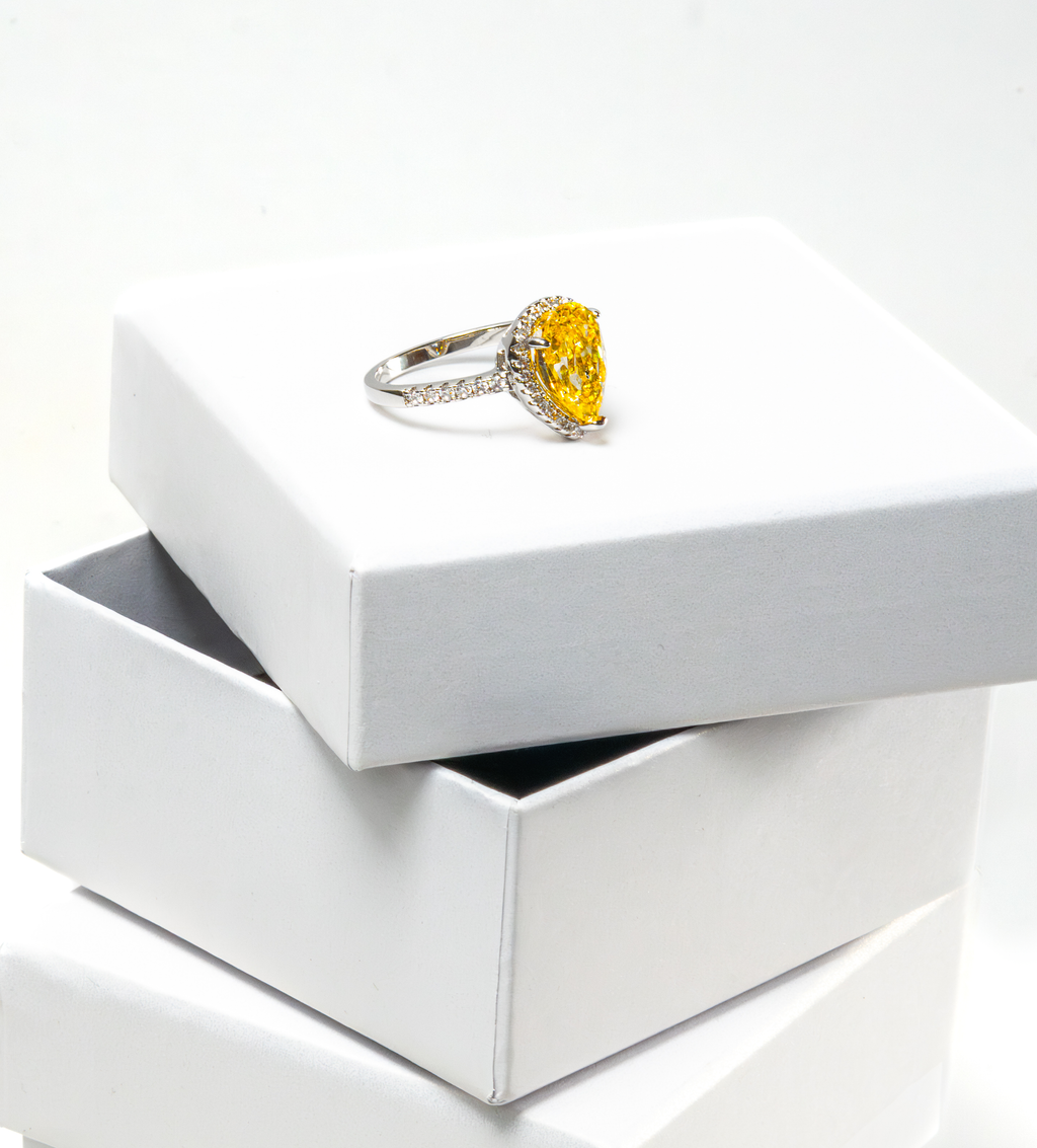 Anillo Halo Gota Amarilla