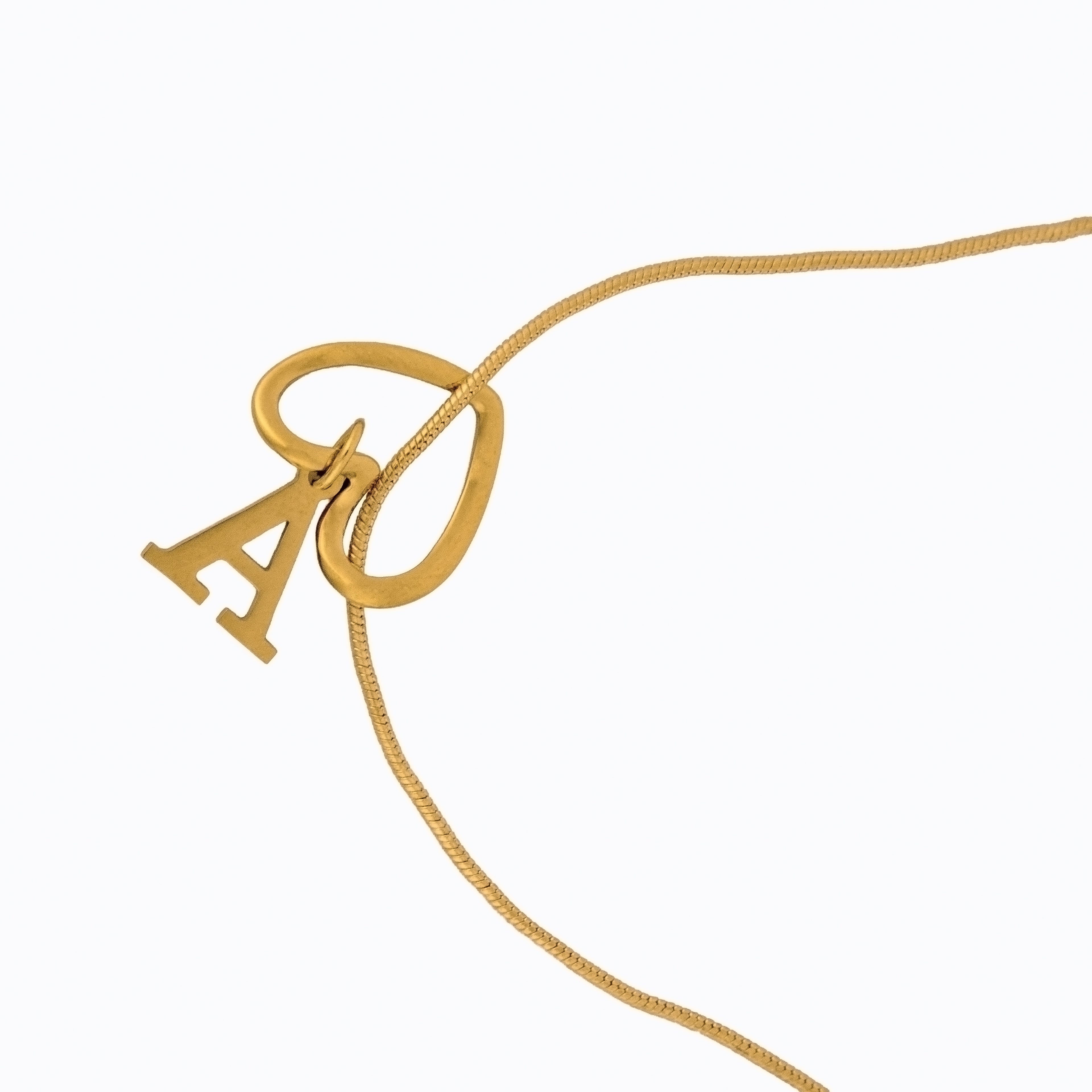 Collar Inicial Corazón Minimalista